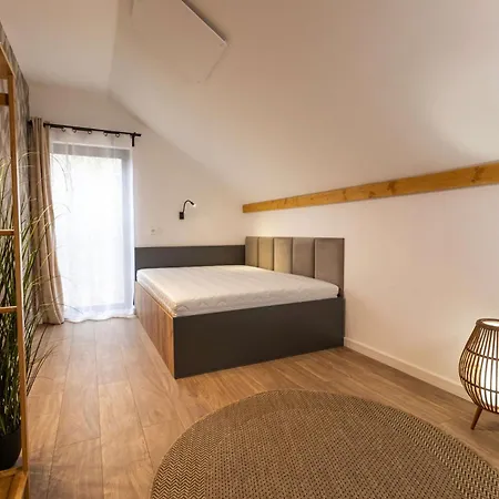 Holiday home Henry - Prywatna Sauna I Jacuzzi *