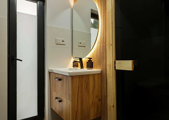 度假居 Henry - Prywatna Sauna I Jacuzzi